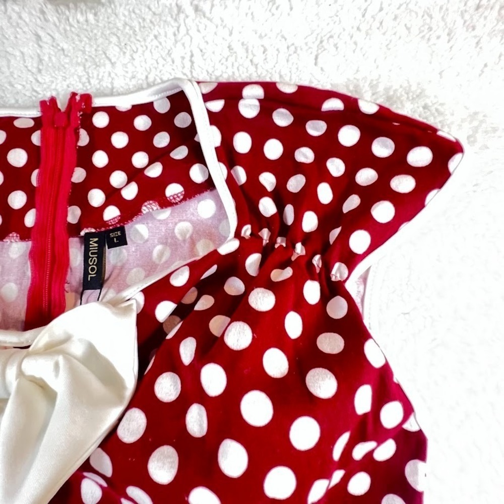 Red White Polka Dot Retro Pin Up Dress Fit Flare Bow Size Large NWT MIUSOL - Picture 4 of 11